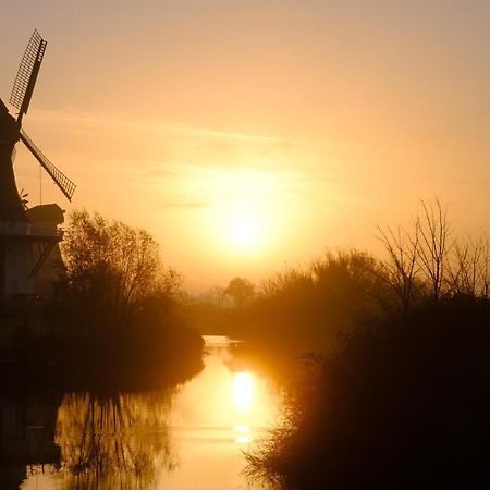 HinteFh Ostfriesland To Huus, Zw. Emden Und Greetsiel别墅 外观 照片